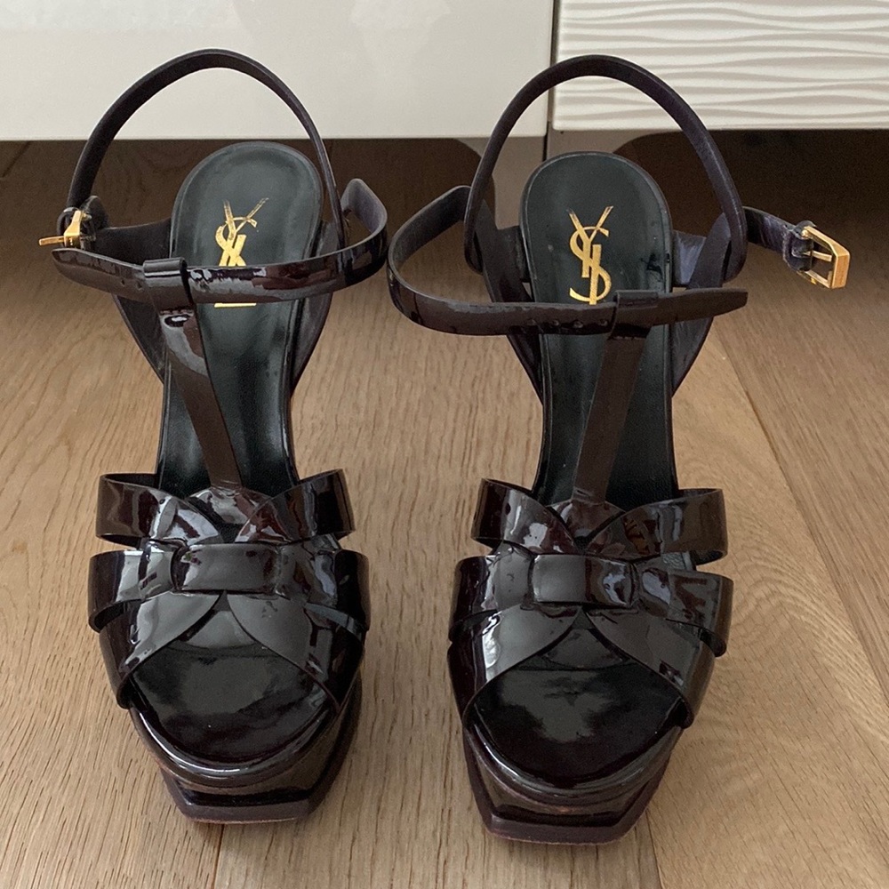 YSL plum coloured Tribute heels in patent leather
